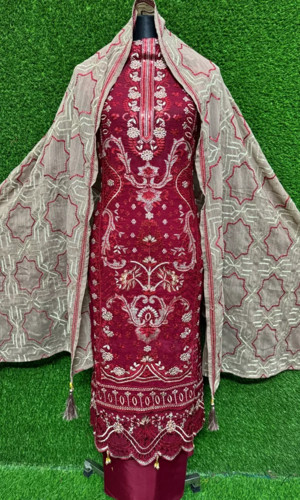 স্টার ওড়না মেরুন কালার