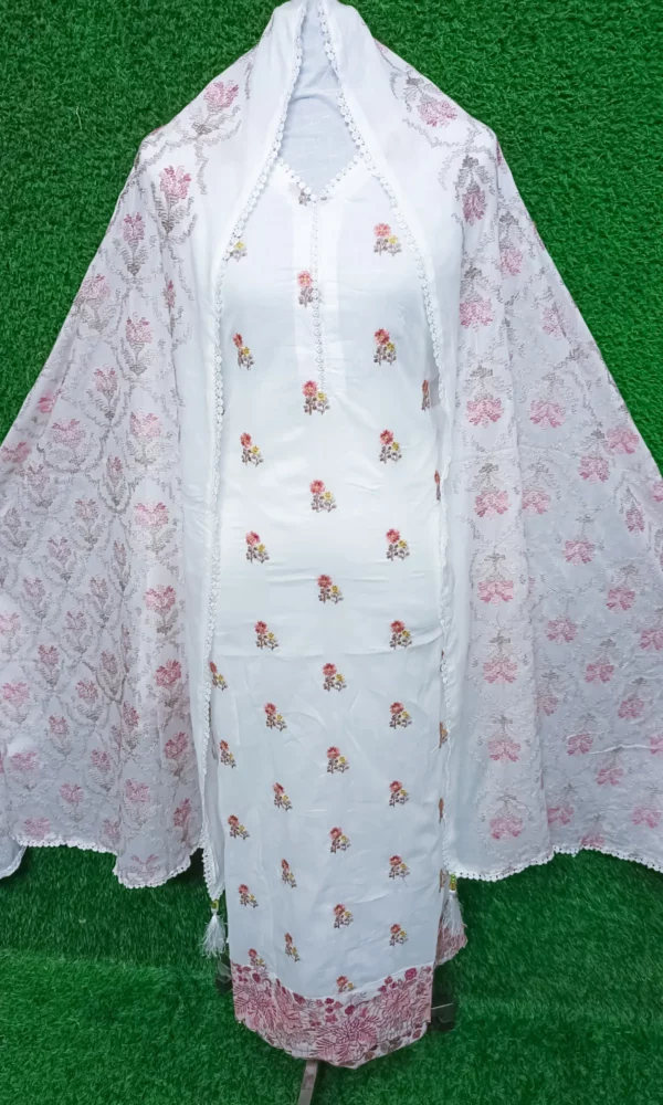 জামদানি স্টাইল ওড়না - সাদা কালার