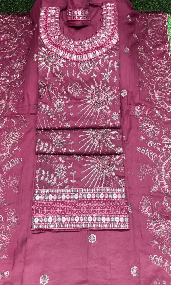 নেকলেছ গলা ডিপ পিয়াজ কালার