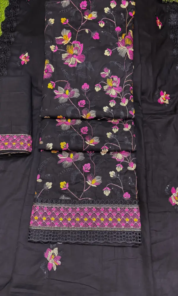 লতা পাতা সুতার কাজ করা - কালো কালার