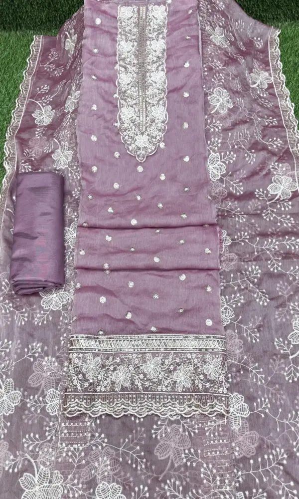 D - 0111 - ডায়মন্ড জর্জেট - লাইট পেয়াজ কালার
