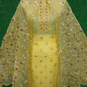 D - 00112 - মাস্টার হলুদ কালার