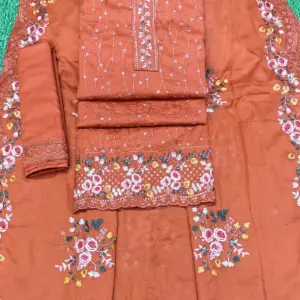 লতা চিকুংছ <> রাশ কালার